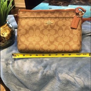 🔥🔥Authentic Coach Purse🔥🔥